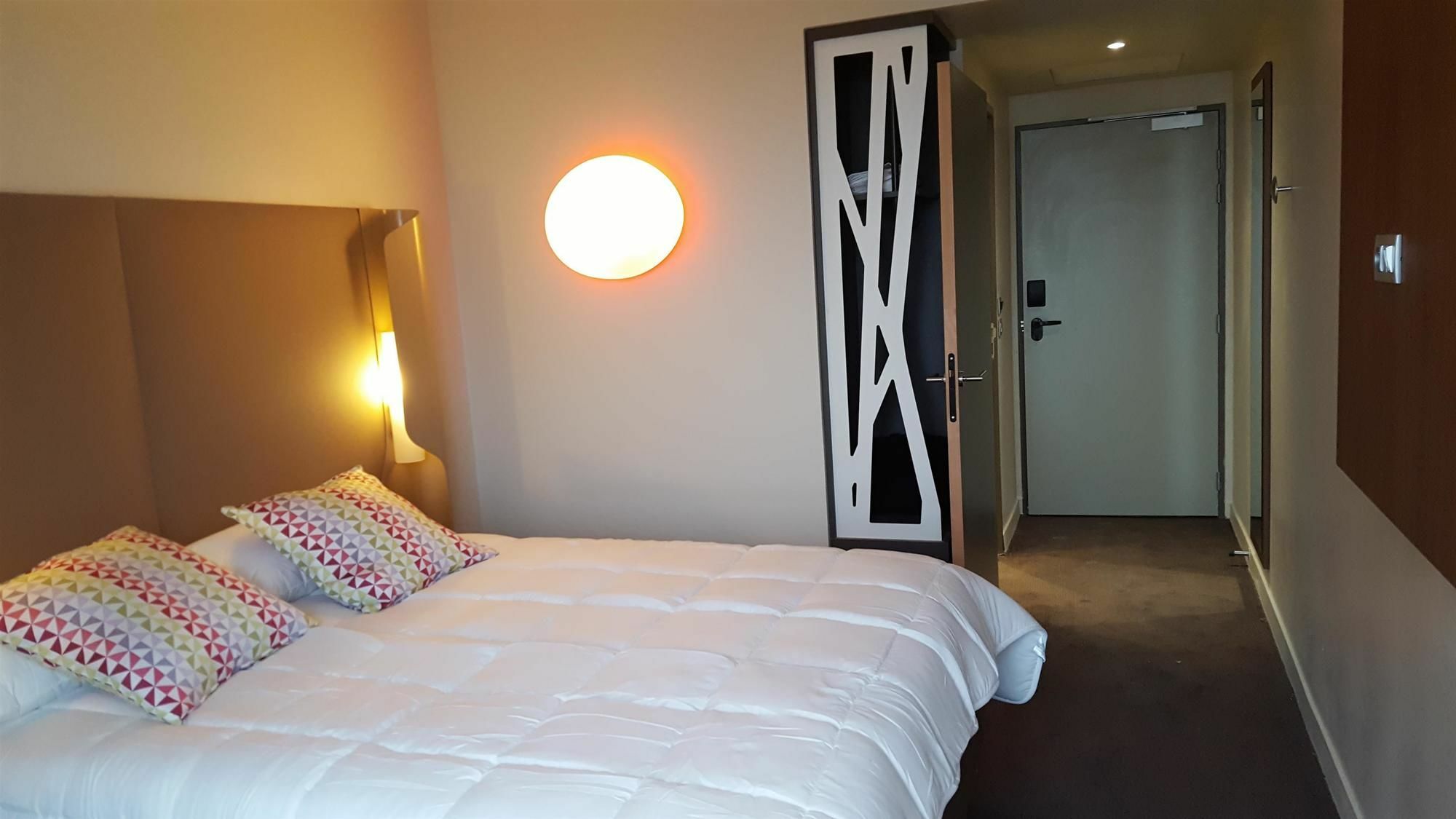 Campanile Paris Sud Saclay- Gif Sur Yvette Hotel Gif-sur-Yvette Eksteriør billede