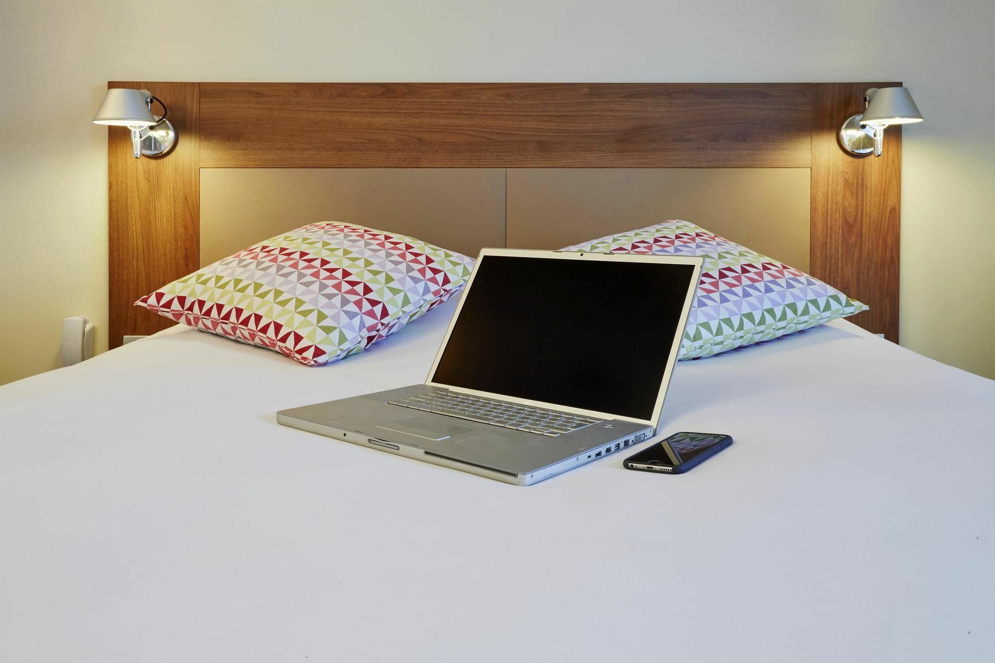 Campanile Paris Sud Saclay- Gif Sur Yvette Hotel Gif-sur-Yvette Eksteriør billede